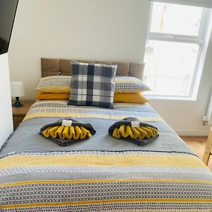 Ariana House Hotel-Families And Couples Only